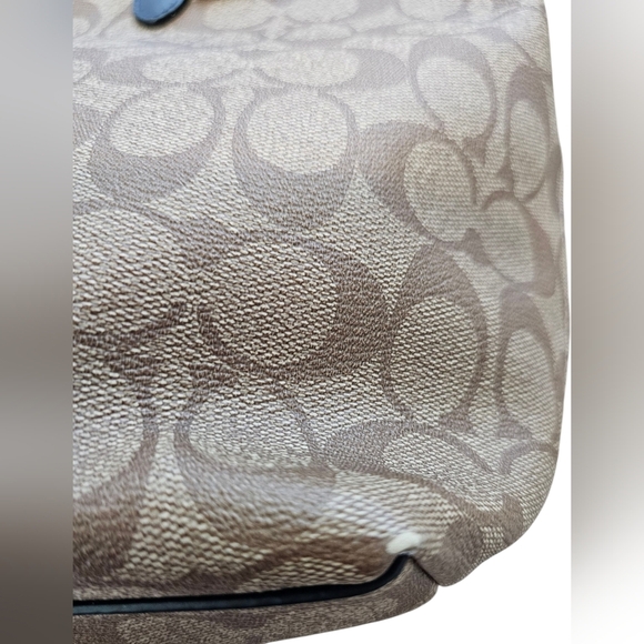 Coach Signature Varsity Stripe City Zip Leather PVC In Khaki/watermelon/navy. - Picture 5 of 14